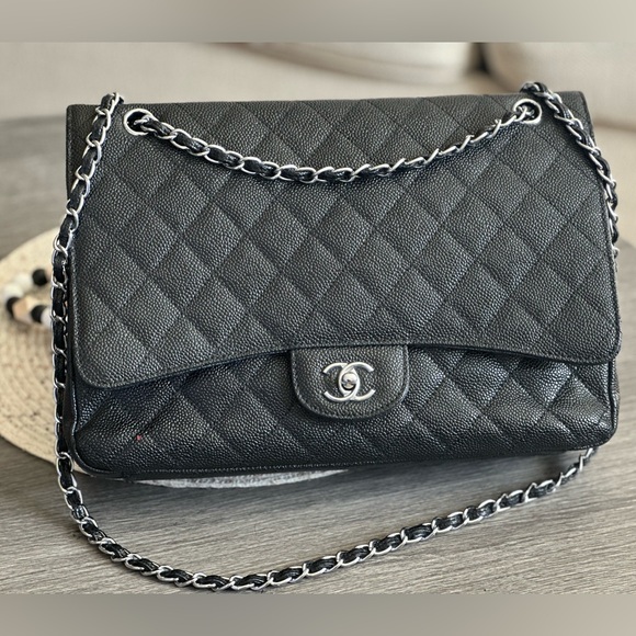 CHANEL Caviar Black Maxi Double Flap Classic Bag ( interior damage) - Picture 12 of 17